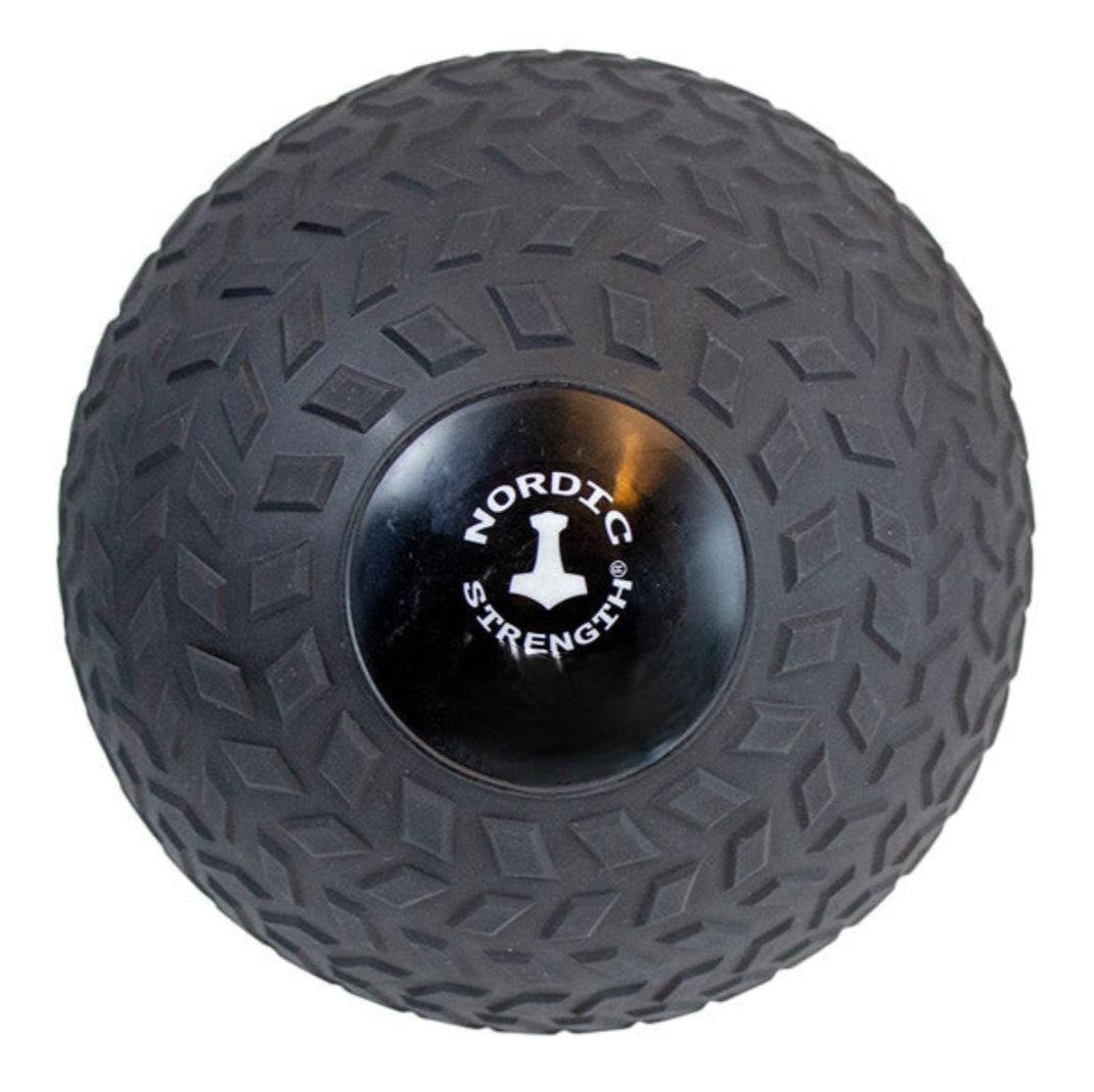Sort slam ball på 4 kg fra Nordic Strength Black Series uden bounce til gulvslam
