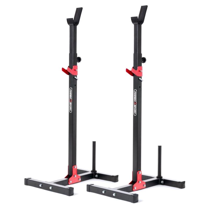 Home squat rack med syv højdejusteringstrin og integrerede skiveholdere i sort stål